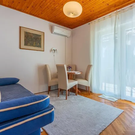 Hinic Apartment