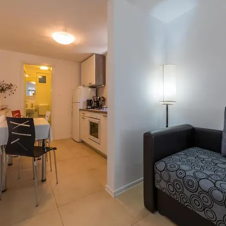 Apartment Hinic