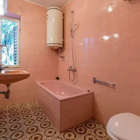Hinic Apartment Selce