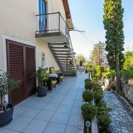 Hinic Apartment *
