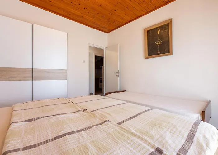 Hinic Apartment *